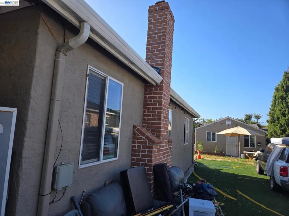 1409 Pennsylvania Richmond, CA 94801
