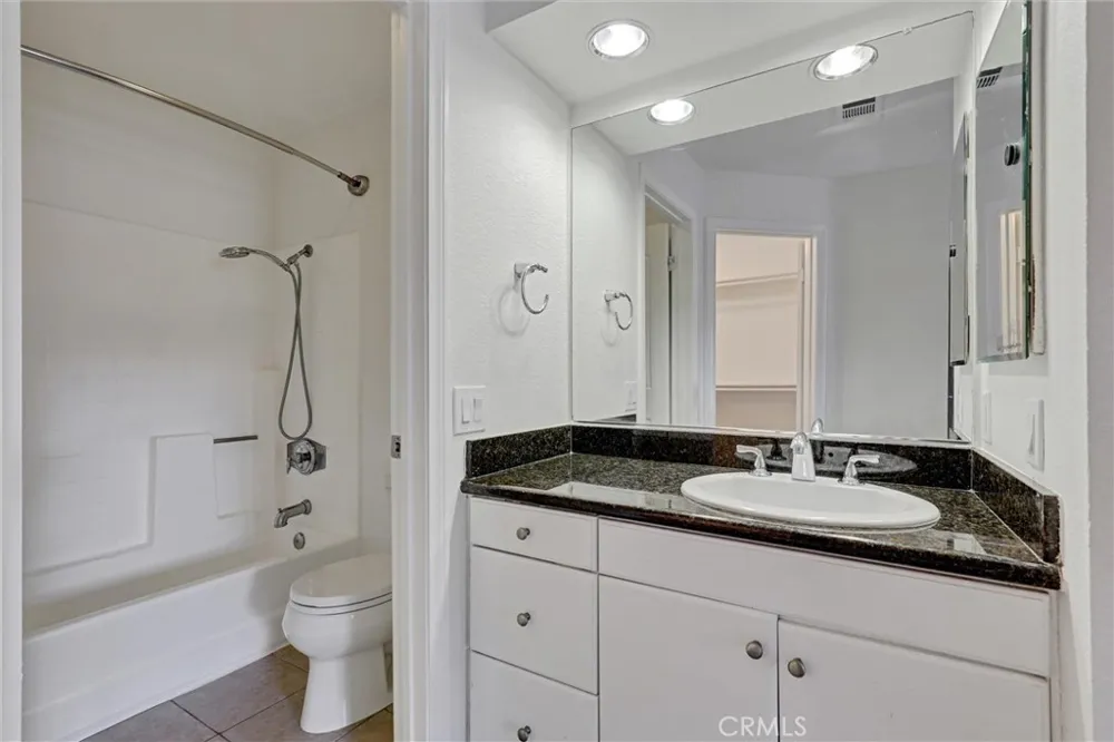 25551 Indian Hill Lane #C Laguna Hills, CA 92653