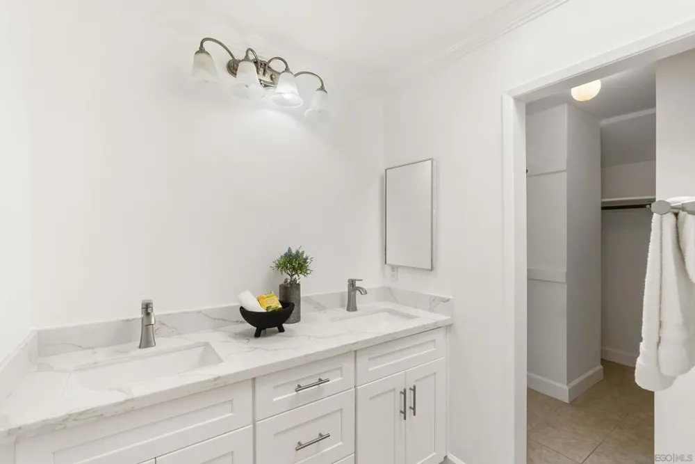 3118 Via De Caballo Other, CA 92024