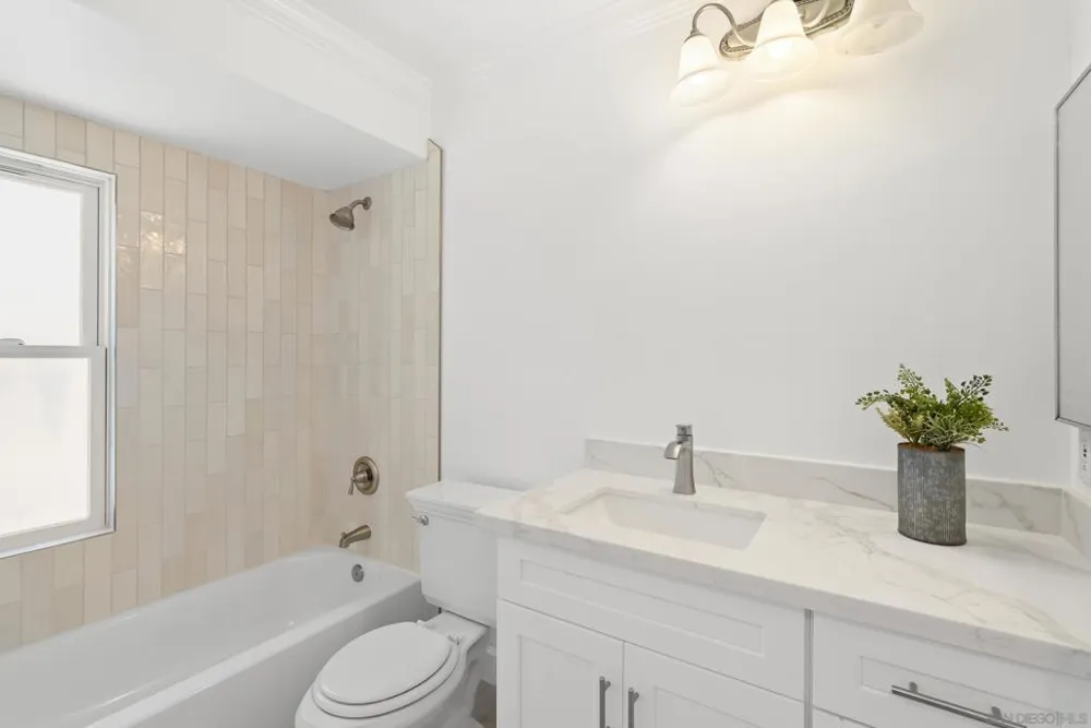 3118 Via De Caballo Other, CA 92024