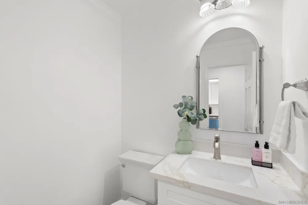 3118 Via De Caballo Other, CA 92024