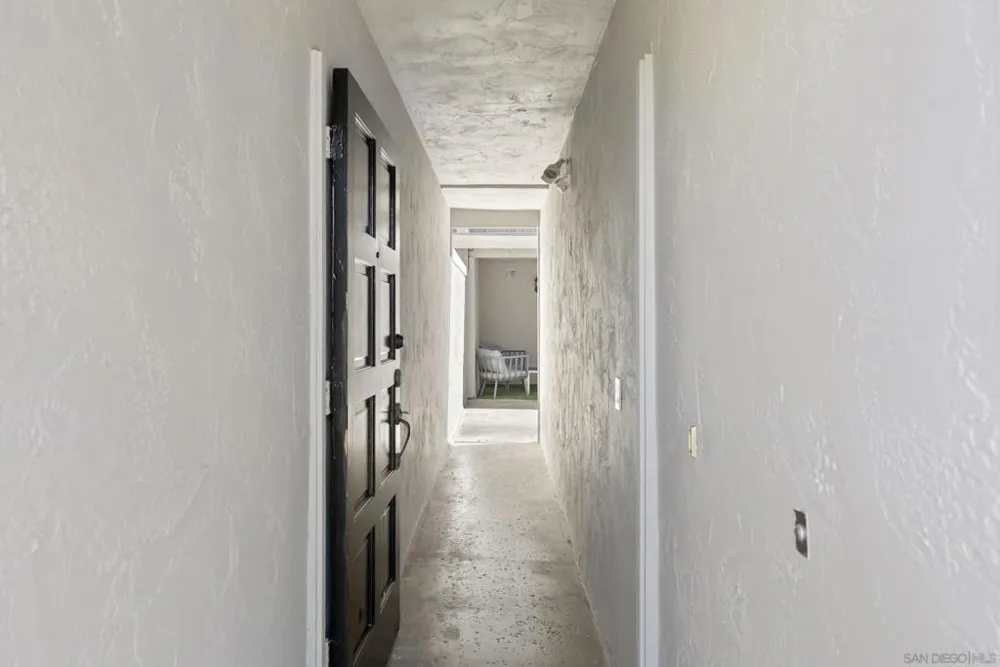 3118 Via De Caballo Other, CA 92024