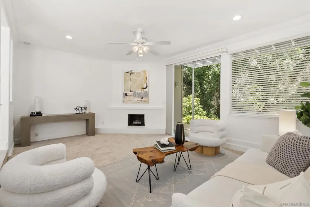3118 Via De Caballo Other, CA 92024