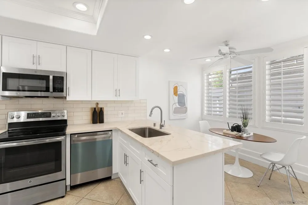 3118 Via De Caballo Other, CA 92024