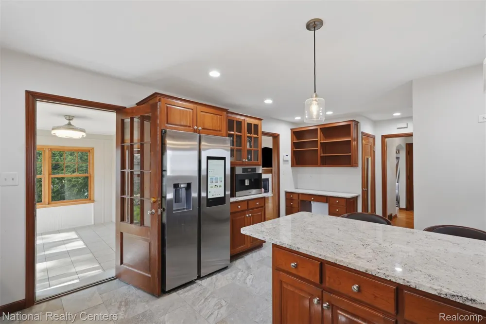 169 McKinley Avenue Grosse Pointe Farms City, MI 48236