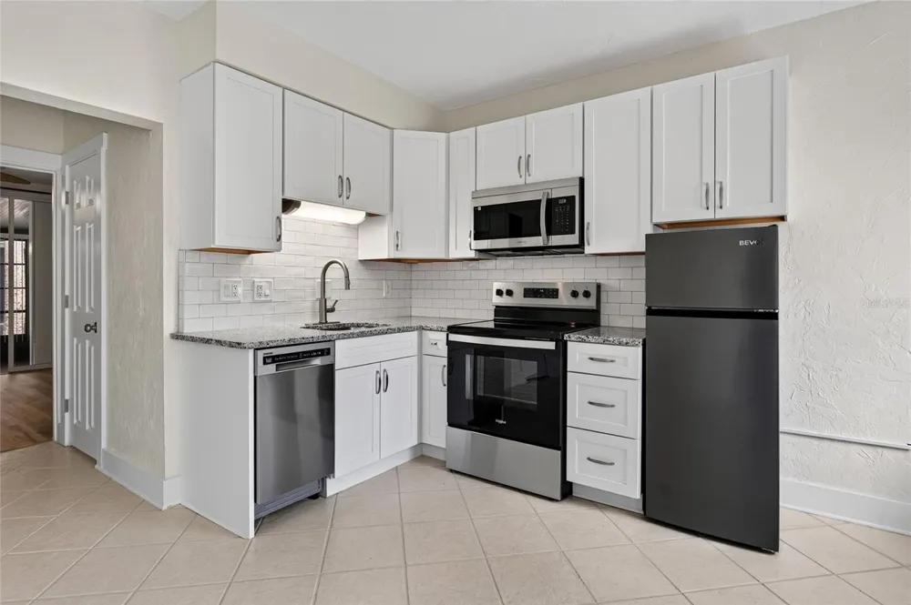 908 VILLAS DRIVE #23 Venice, FL 34285
