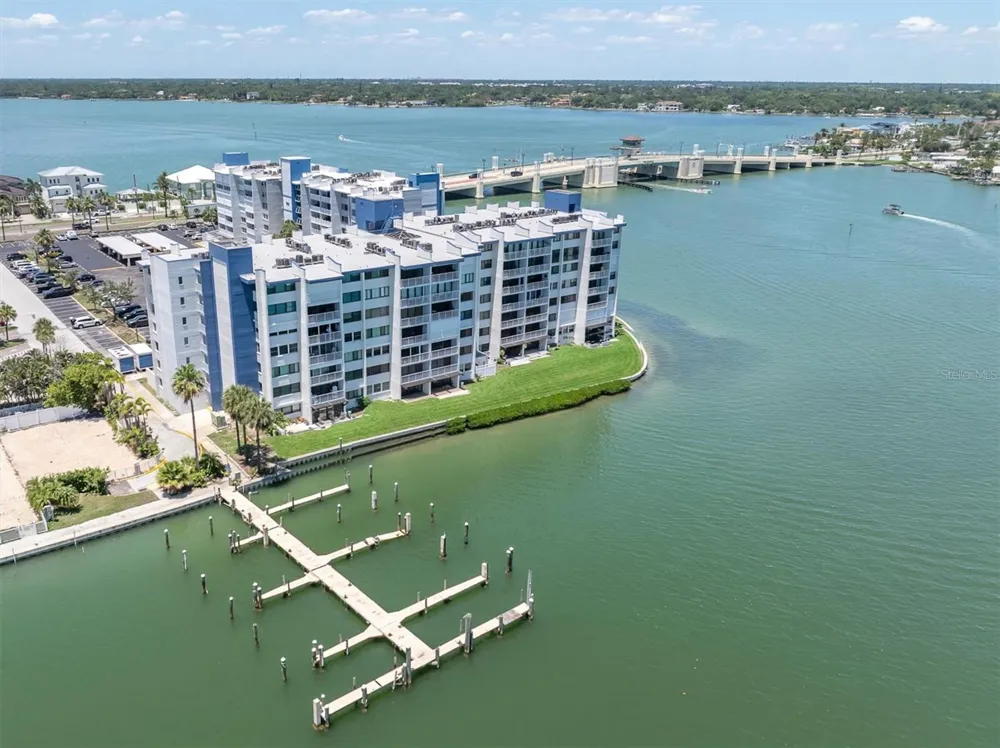 450 TREASURE ISLAND CAUSEWAY #102 Treasure Island, FL 33706