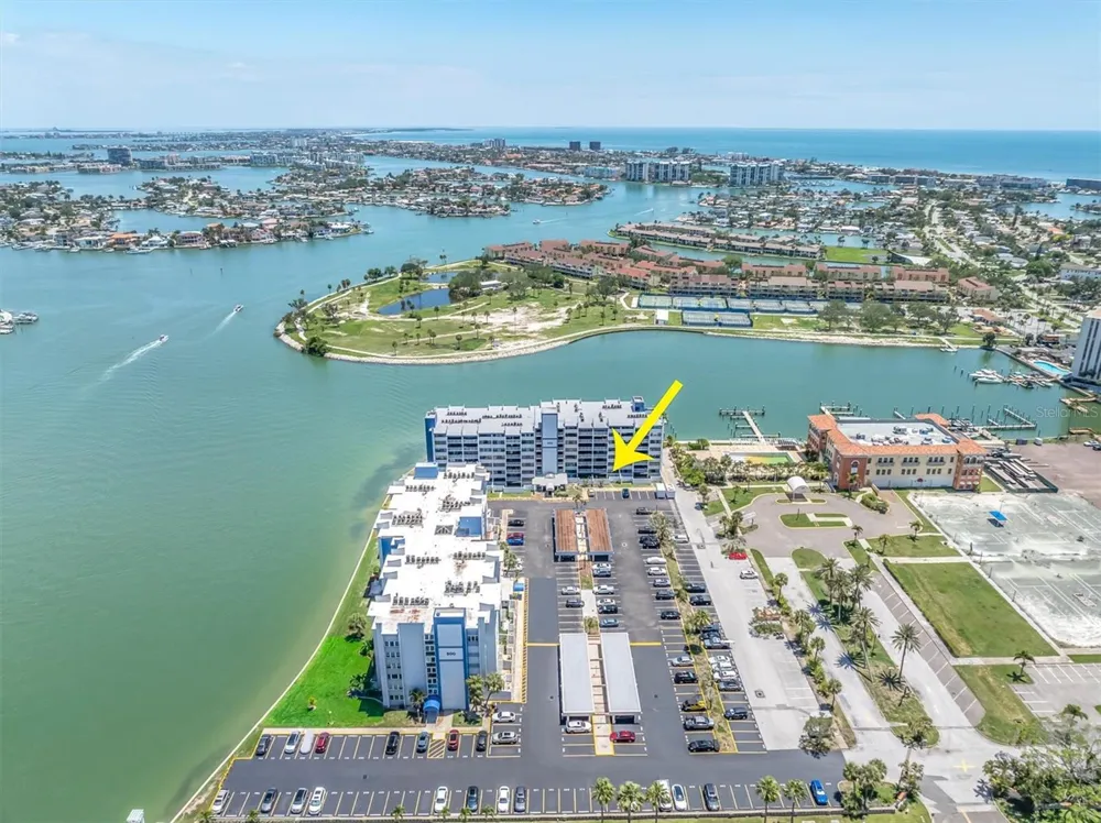 450 TREASURE ISLAND CAUSEWAY #102 Treasure Island, FL 33706