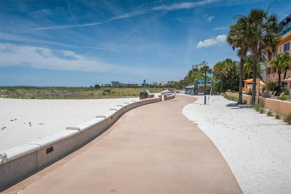 450 TREASURE ISLAND CAUSEWAY #102 Treasure Island, FL 33706