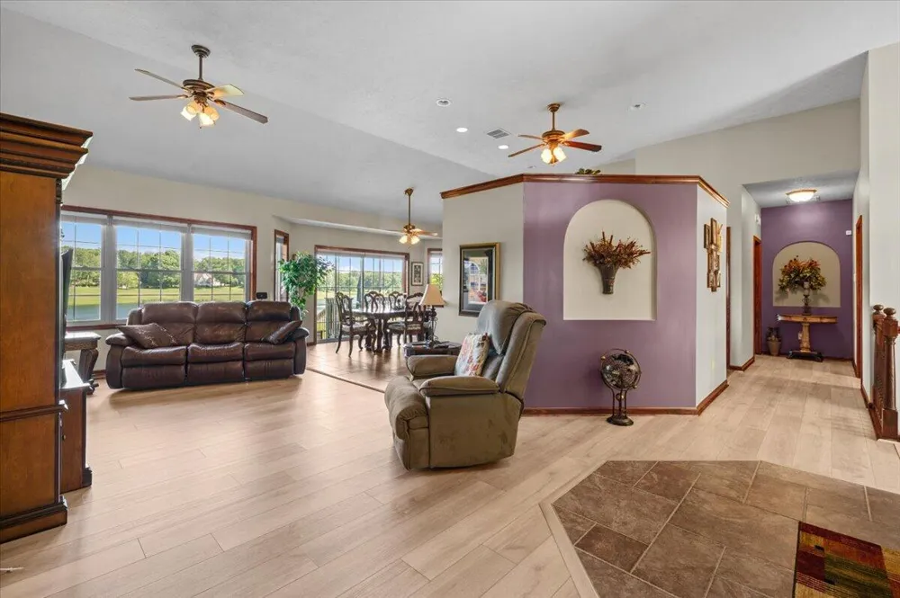 9482 Stonebridge Canadian Lakes, MI 49346