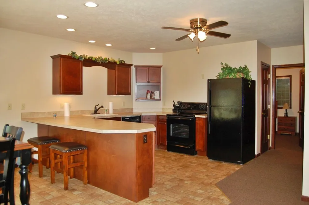 9482 Stonebridge Canadian Lakes, MI 49346