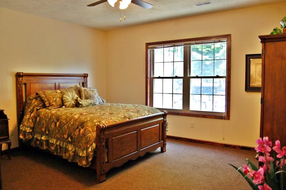 9482 Stonebridge Canadian Lakes, MI 49346