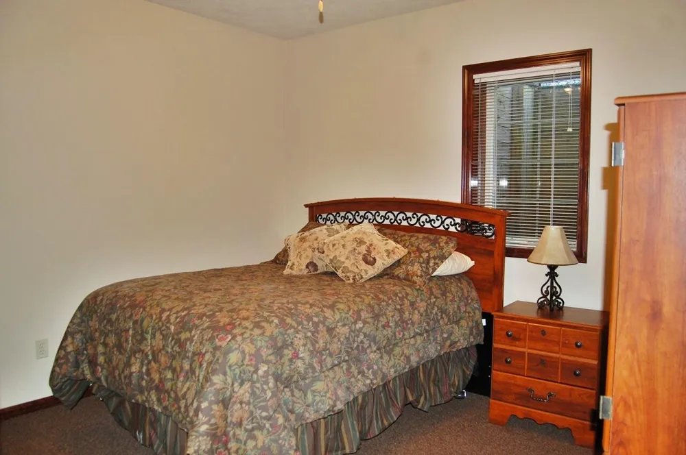 9482 Stonebridge Canadian Lakes, MI 49346