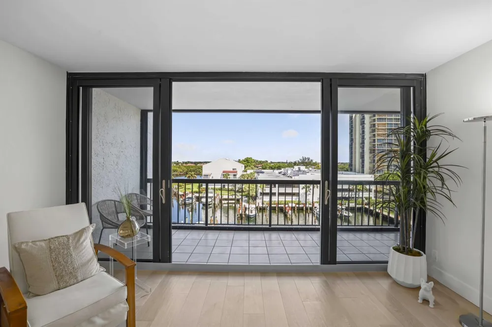4748 S Ocean Boulevard #502 Highland Beach, FL 33487