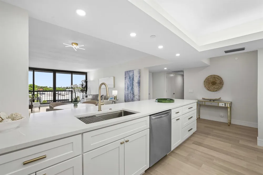 4748 S Ocean Boulevard #502 Highland Beach, FL 33487