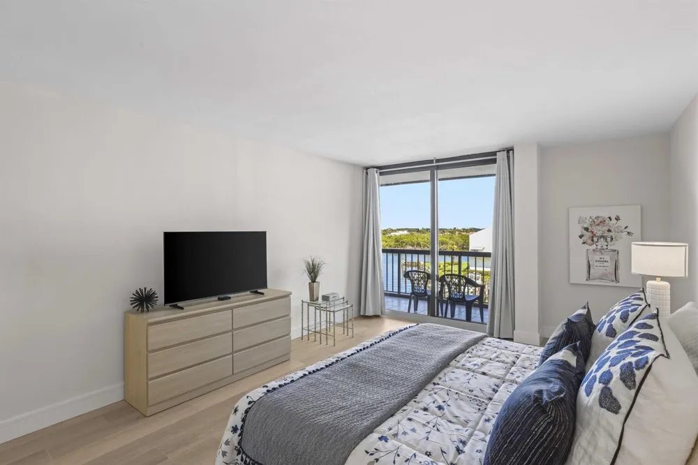 4748 S Ocean Boulevard #502 Highland Beach, FL 33487