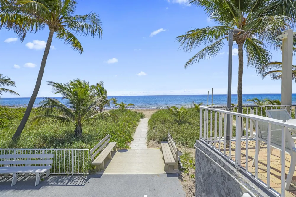 4748 S Ocean Boulevard #502 Highland Beach, FL 33487