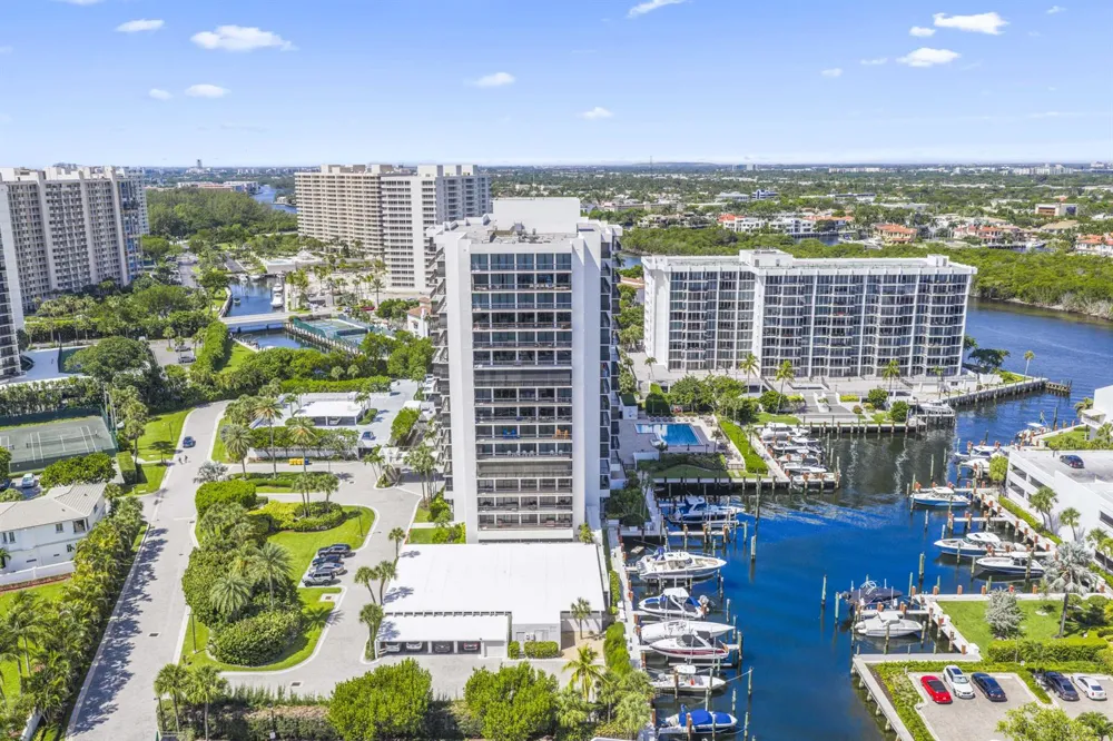 4748 S Ocean Boulevard #502 Highland Beach, FL 33487