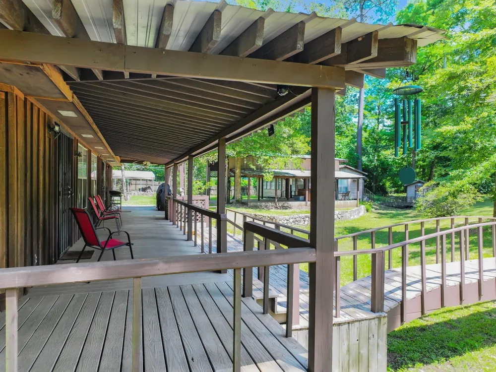 750 County Road 4400 Woodville, TX 75979
