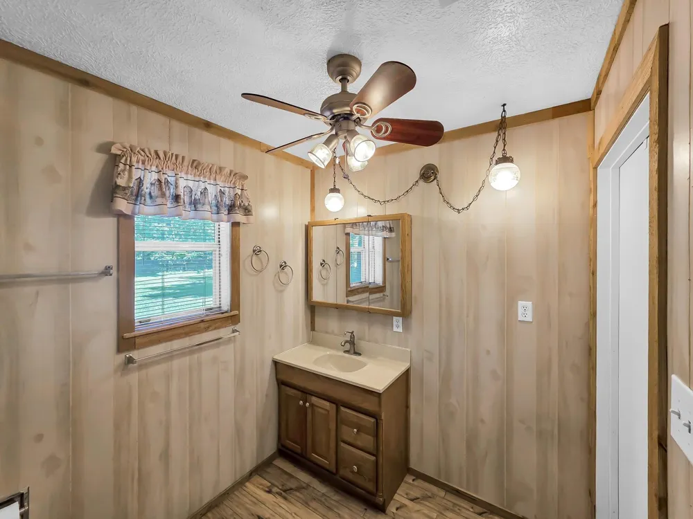 750 County Road 4400 Woodville, TX 75979