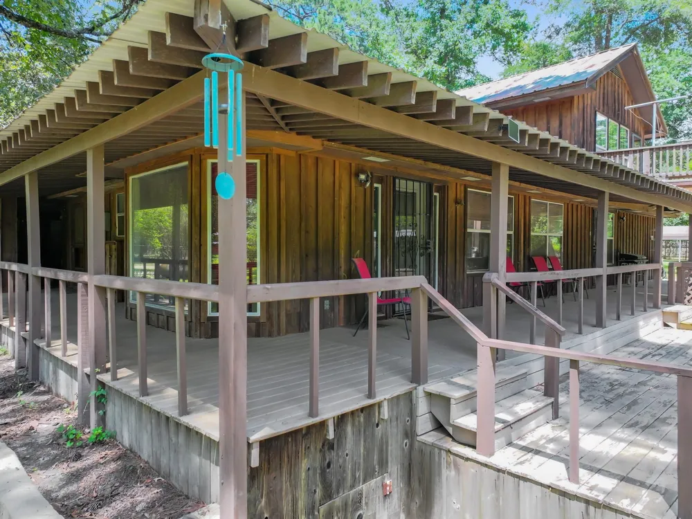 750 County Road 4400 Woodville, TX 75979