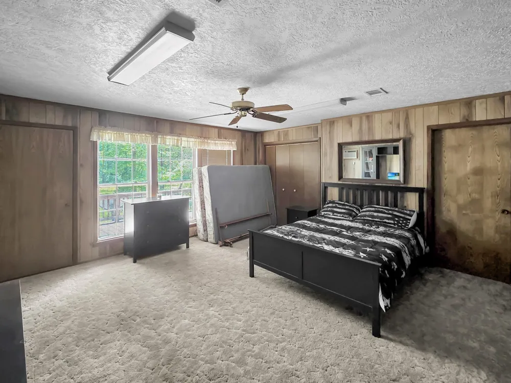 750 County Road 4400 Woodville, TX 75979