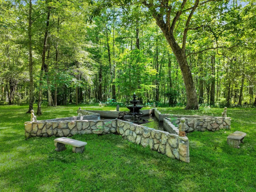 750 County Road 4400 Woodville, TX 75979