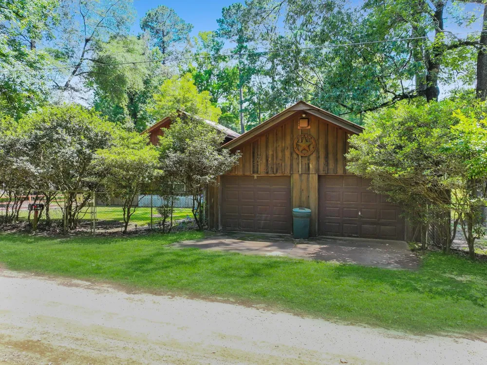 750 County Road 4400 Woodville, TX 75979