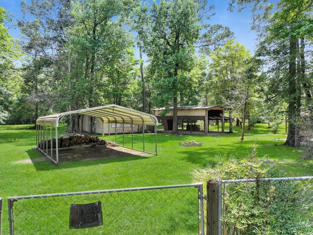 750 County Road 4400 Woodville, TX 75979