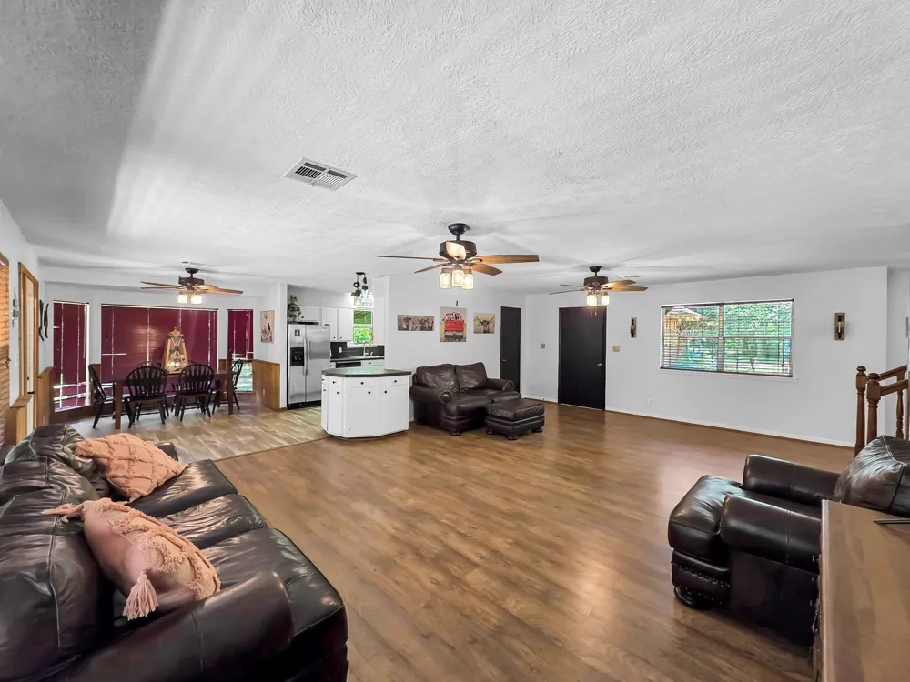 750 County Road 4400 Woodville, TX 75979