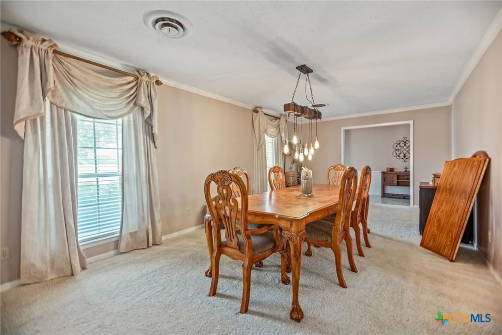 300 Green Avenue Palacios, TX 77465