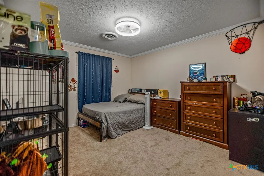 300 Green Avenue Palacios, TX 77465