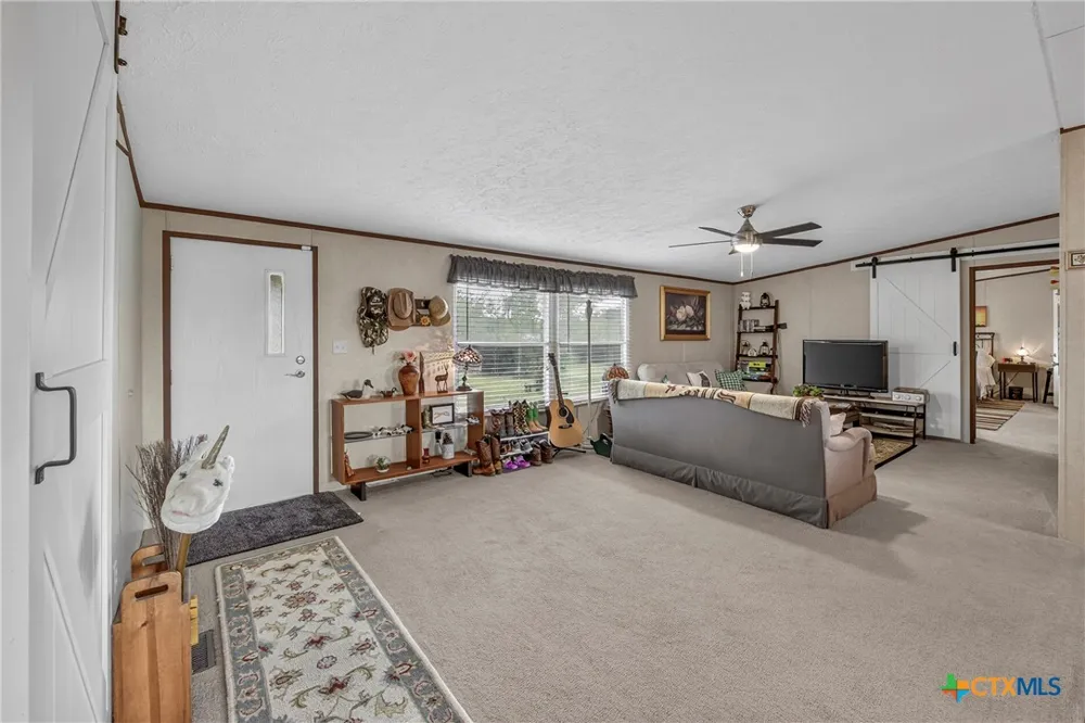 1340 County Road 344 Gonzales, TX 78629
