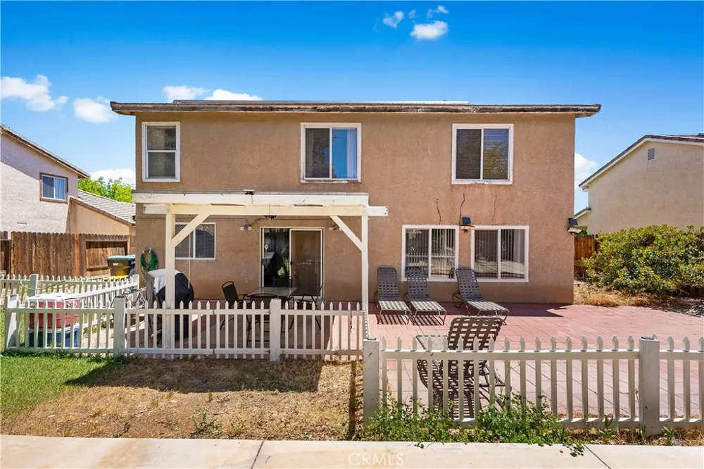 37859 Tamara Palmdale, CA 93550