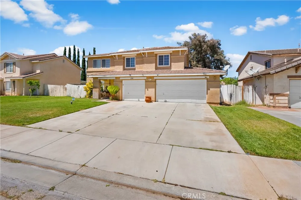 37859 Tamara Palmdale, CA 93550