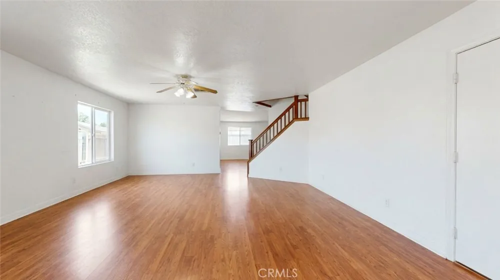 37859 Tamara Palmdale, CA 93550