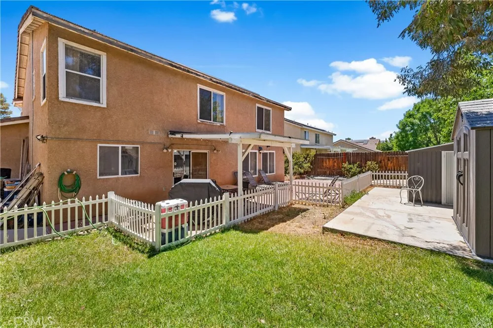 37859 Tamara Palmdale, CA 93550