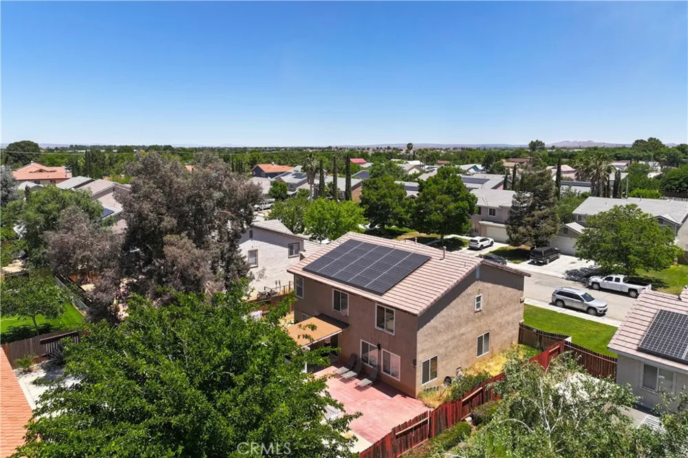 37859 Tamara Palmdale, CA 93550