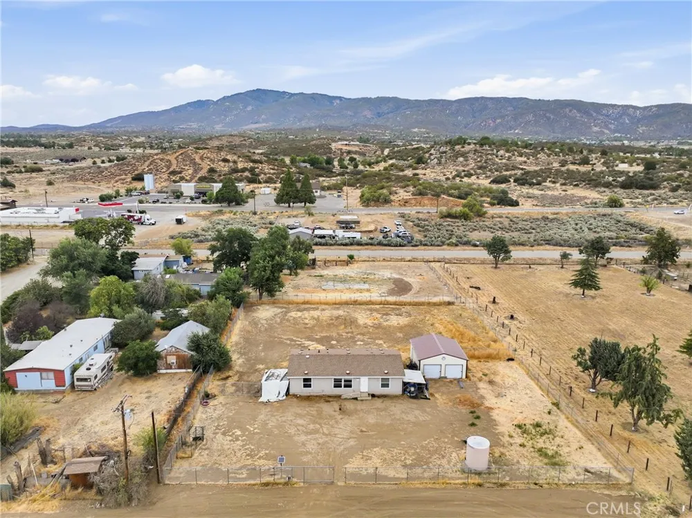 56570 Valley View Anza, CA 92539