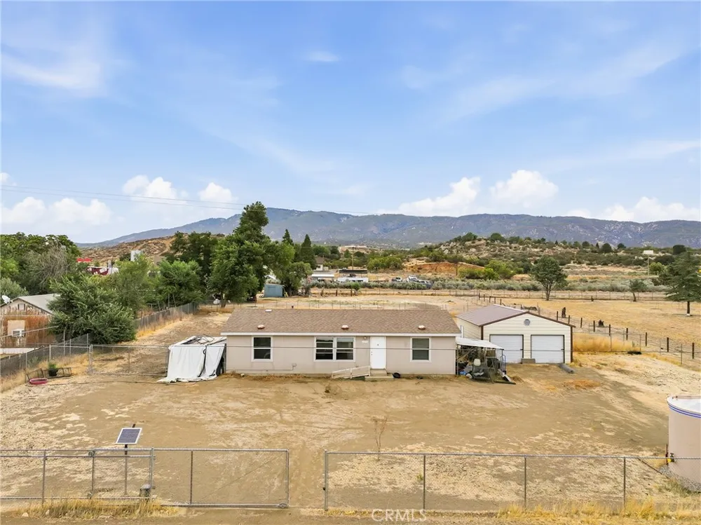 56570 Valley View Anza, CA 92539
