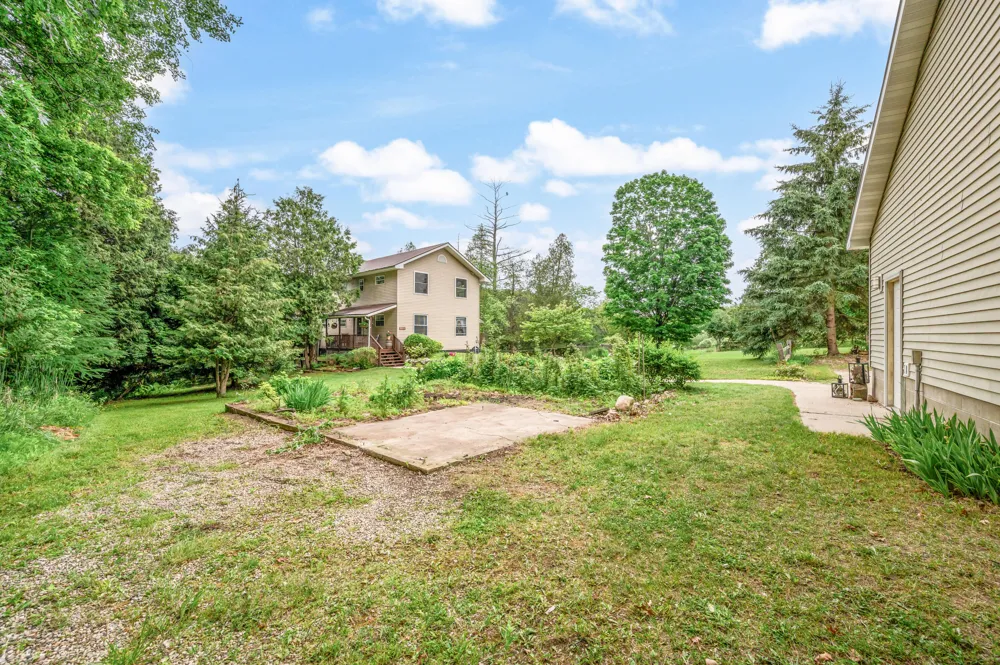 13325 Donna Road Big Rapids, MI 49307