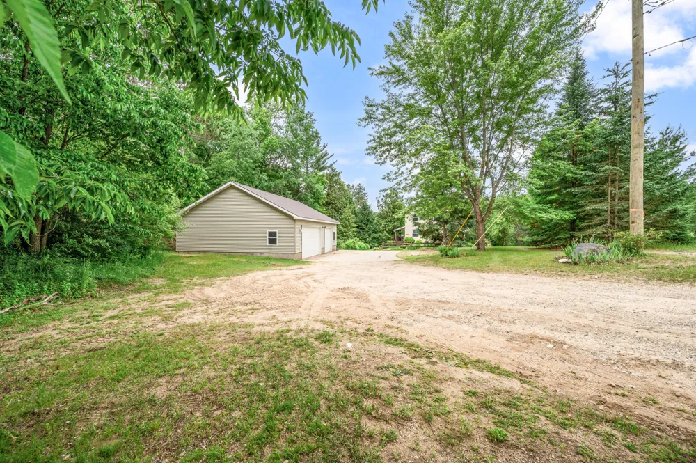 13325 Donna Road Big Rapids, MI 49307