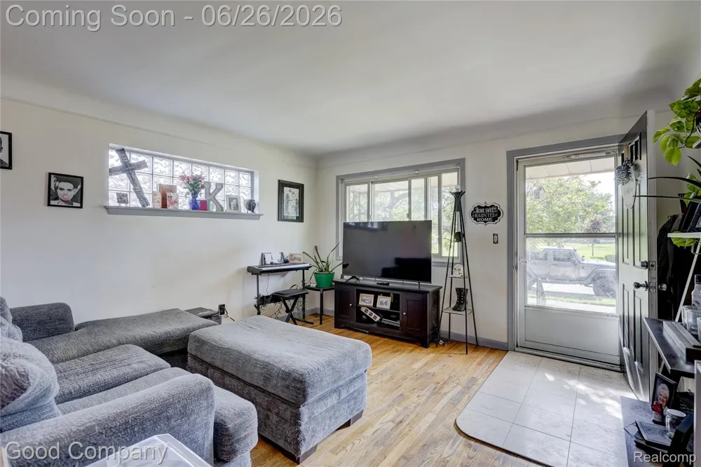22626 Harmon Street St Clair Shores City, MI 48080