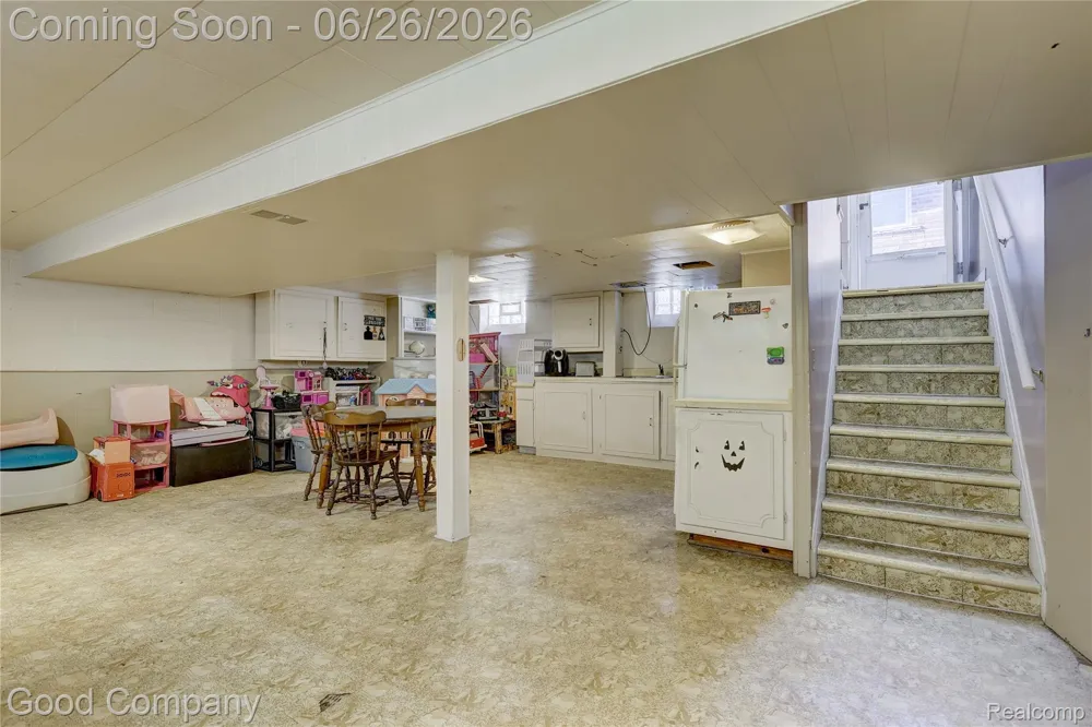 22626 Harmon Street St Clair Shores City, MI 48080