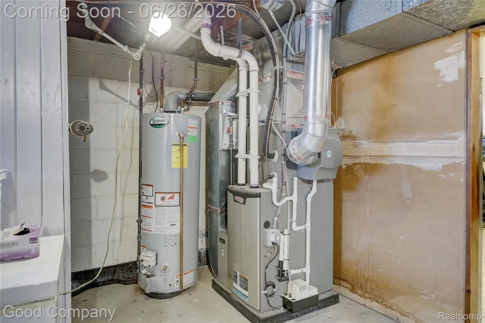 22626 Harmon Street St Clair Shores City, MI 48080