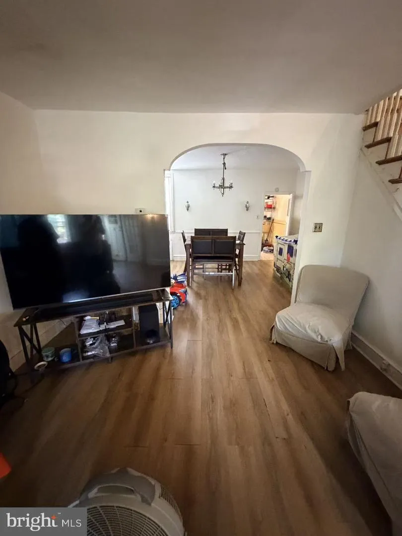 3229 WELLINGTON STREET Philadelphia, PA 19149