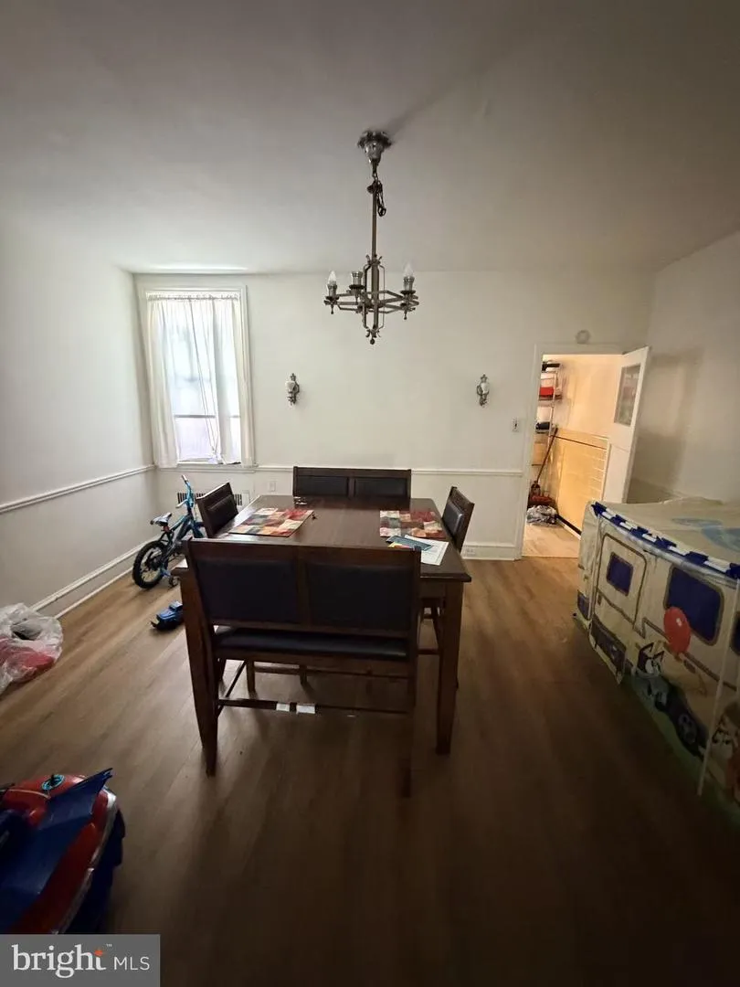 3229 WELLINGTON STREET Philadelphia, PA 19149