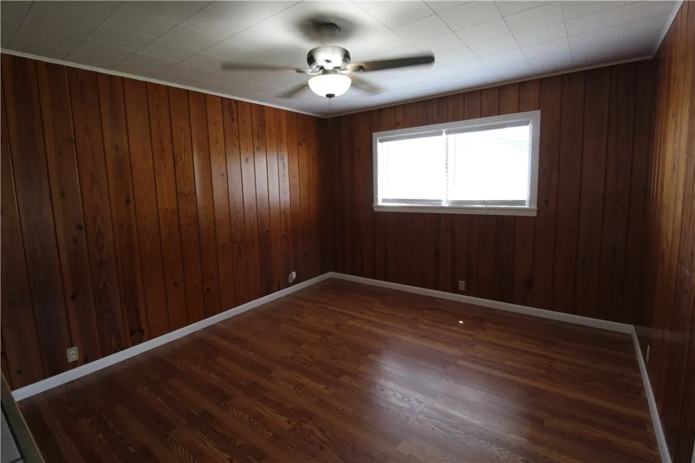 519 Field Avenue Taft, TX 78390