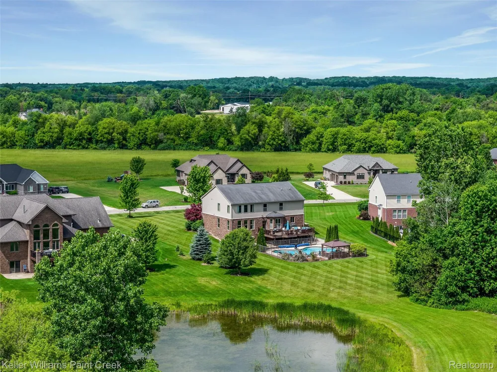 75644 Elk Horn Drive Bruce Township, MI 48065