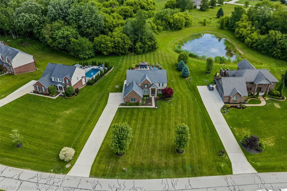 75644 Elk Horn Drive Bruce Township, MI 48065